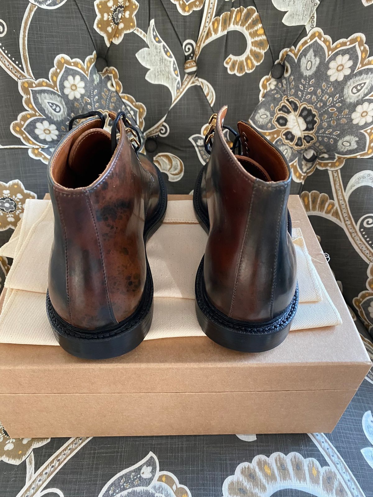 Photo by chris.8888 on June 29, 2024 of the Grant Stone Edward Boot in Horween Marbled Black Shell Cordovan.