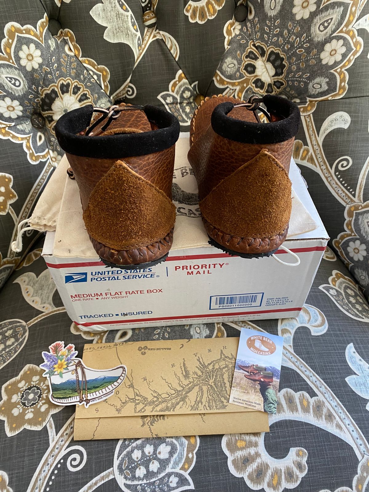 Photo by chris.8888 on May 25, 2024 of the White Bear Moccasins Tate Chukka in Law Tanning Cognac Big Horn Shrunken Bison.