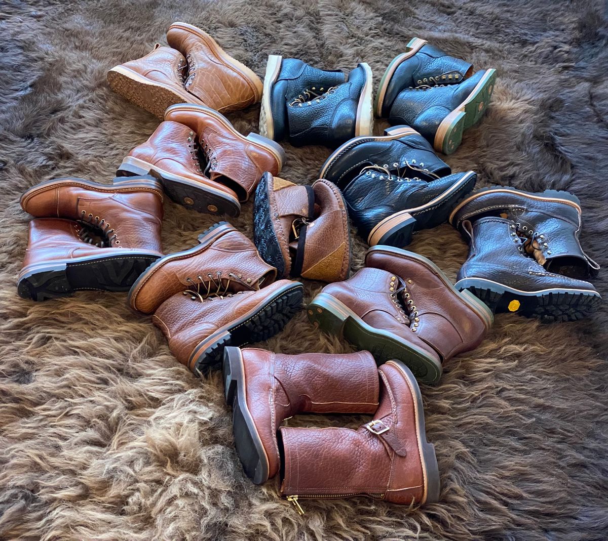 Photo by chris.8888 on March 30, 2025 of the White Bear Moccasins Tate Chukka in Law Tanning Cognac Big Horn Shrunken Bison.