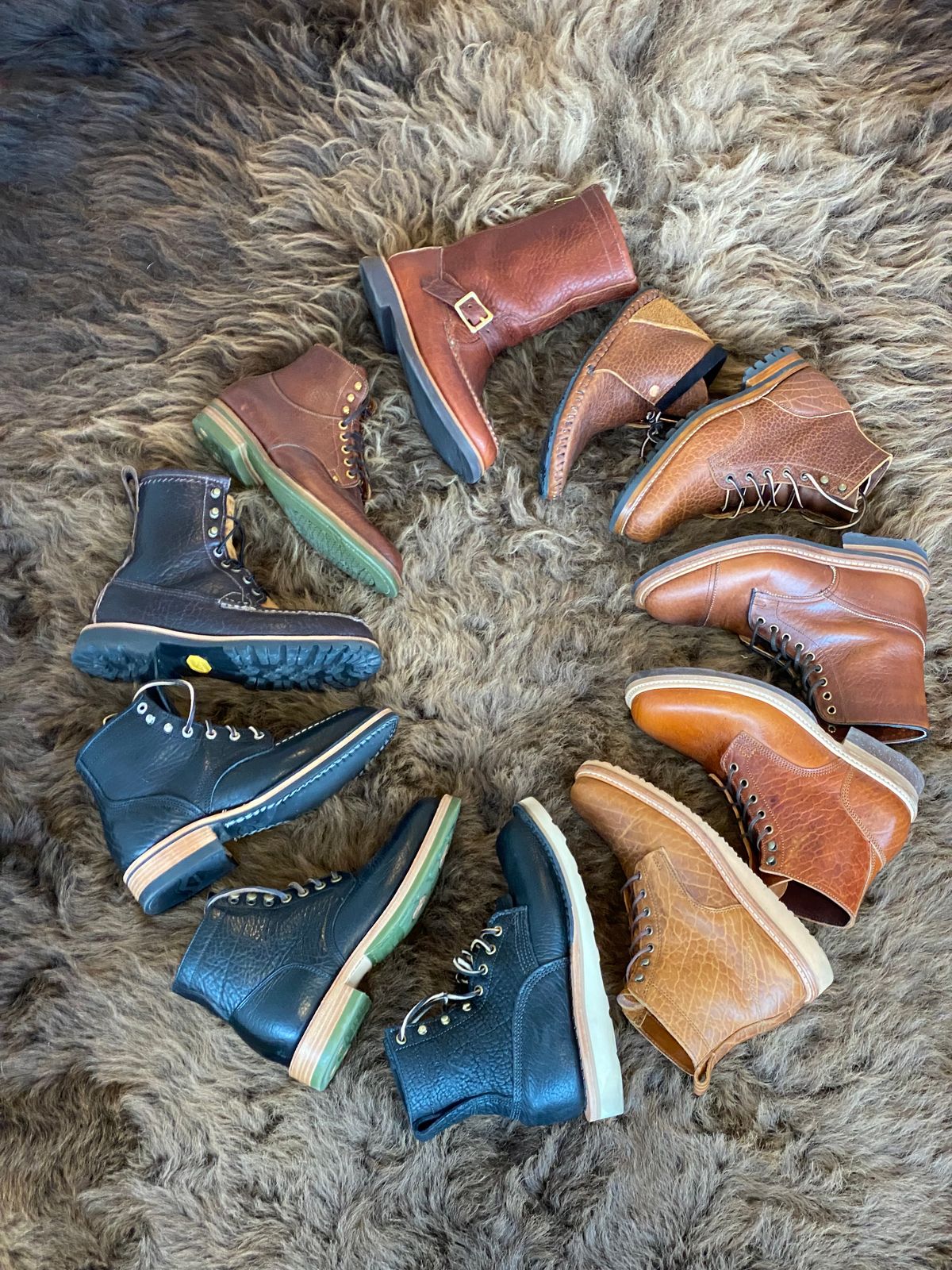 Photo by chris.8888 on March 30, 2025 of the White Bear Moccasins Tate Chukka in Law Tanning Cognac Big Horn Shrunken Bison.
