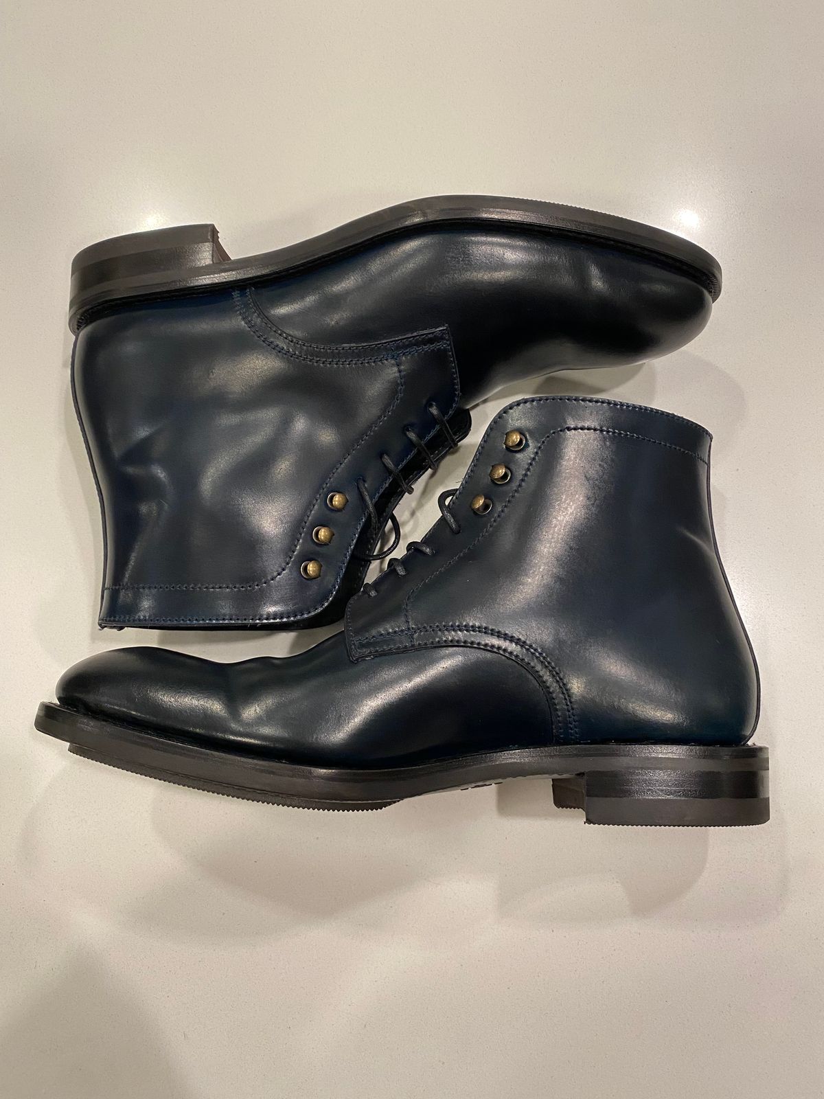 Photo by chris.8888 on June 11, 2025 of the Carmina Work boots 80793 in Horween Navy Shell Cordovan.