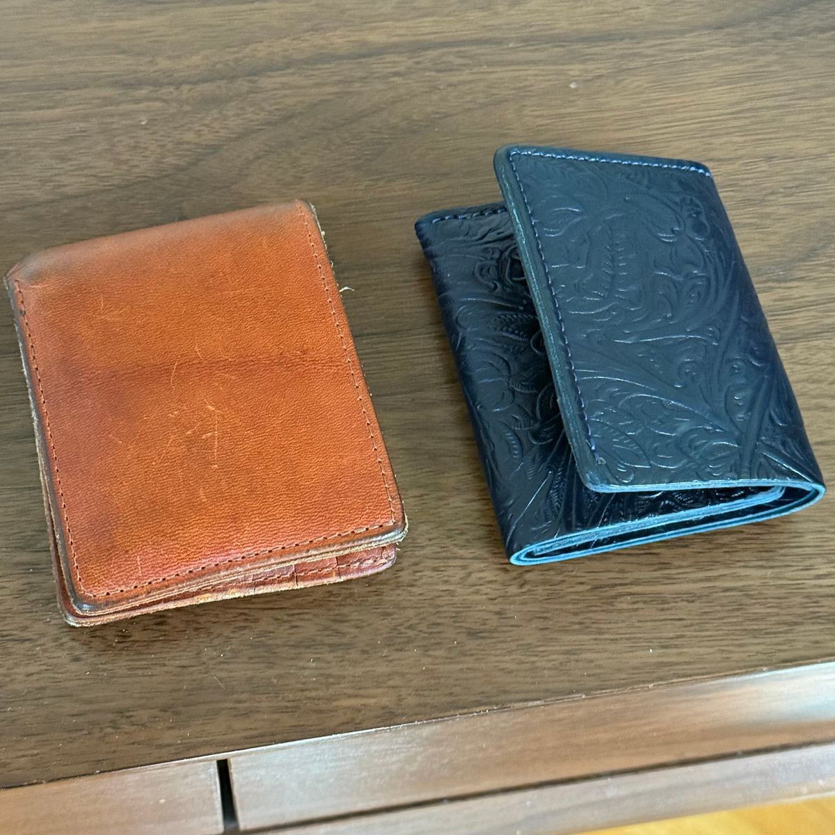 Photo by chris.8888 on November 2, 2025 of the Ashland Leather Trifold Wallet in Horween Black Floral Shell Cordovan.