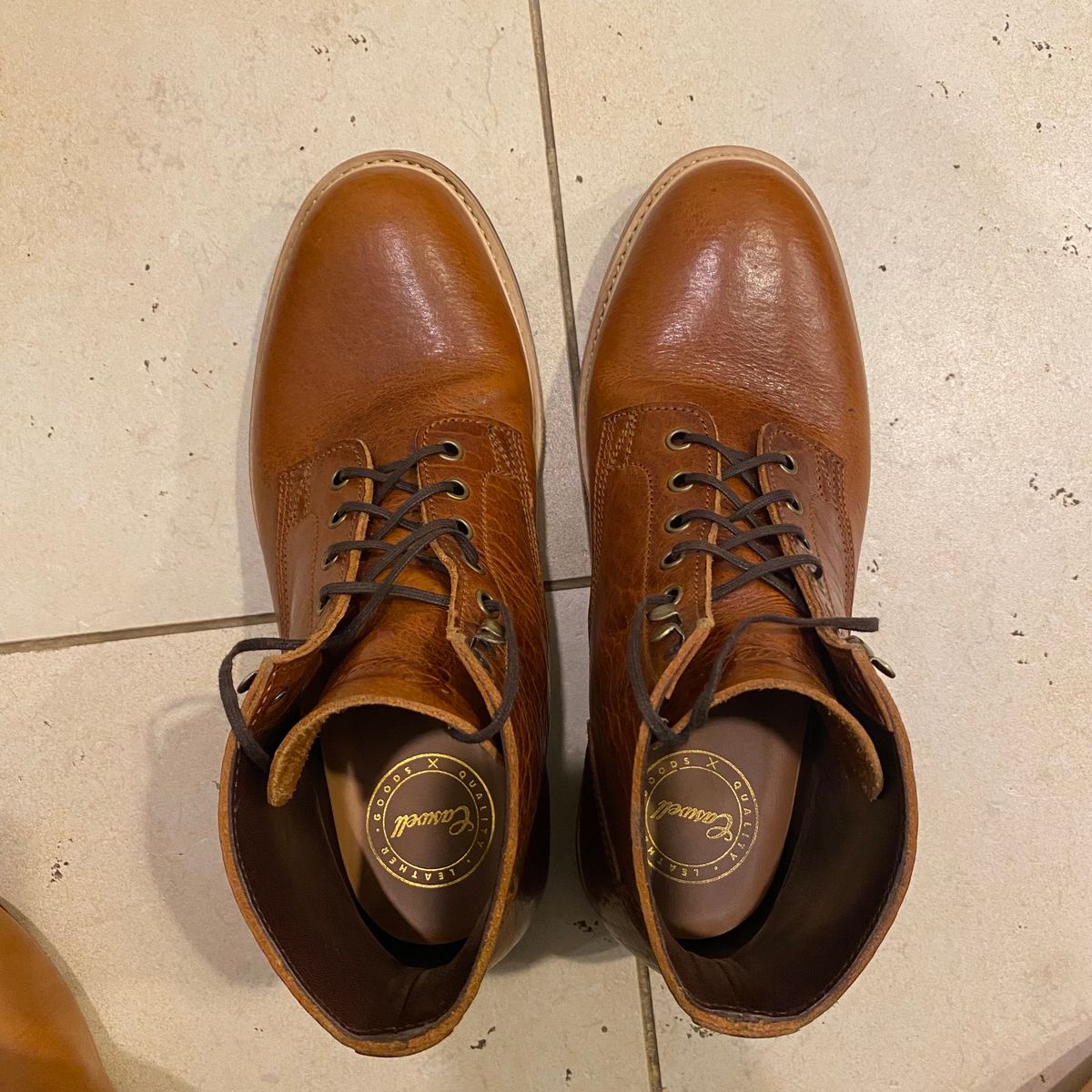 Photo by chris.8888 on February 6, 2025 of the Caswell Boot Company Lisbon in Law Tanning Tan Navajo Bison.
