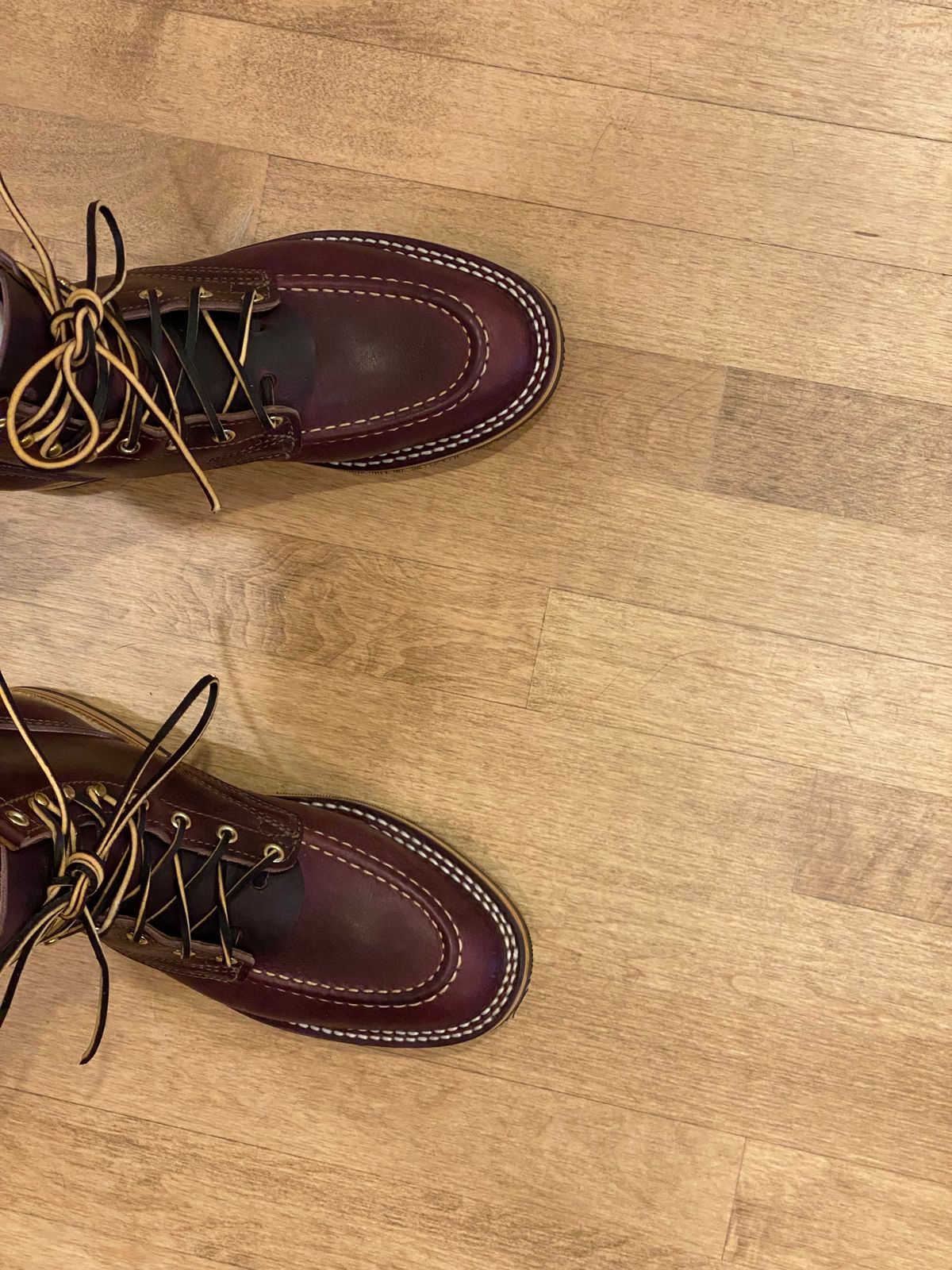 Photo by chris.8888 on November 5, 2024 of the Nicks x Parkhurst V3 in Horween Color 8 Cypress.