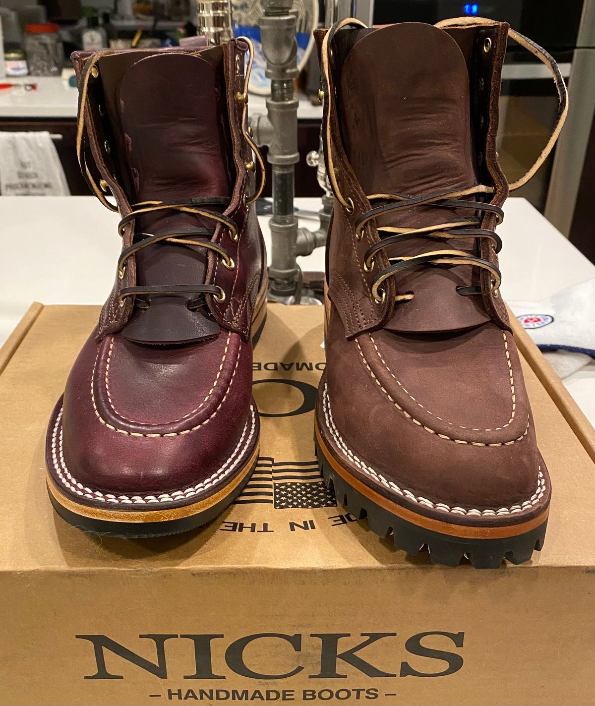 Photo by chris.8888 on November 6, 2024 of the Nicks x Parkhurst V3 in Horween Color 8 Cypress.