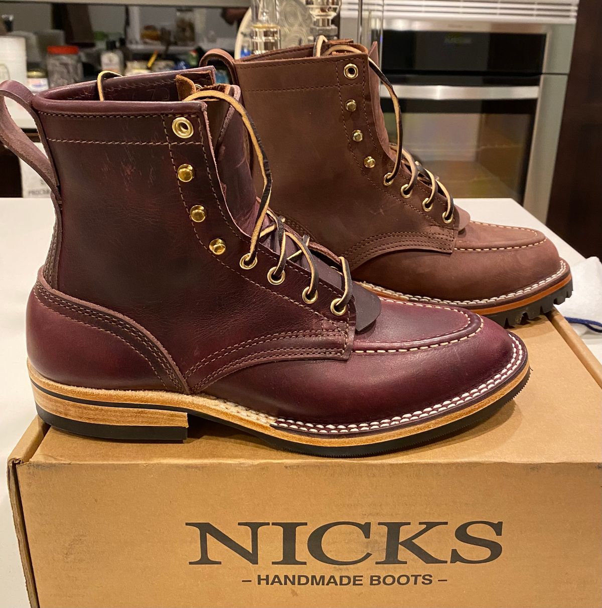 Photo by chris.8888 on November 6, 2024 of the Nicks x Parkhurst V3 in Horween Color 8 Cypress.