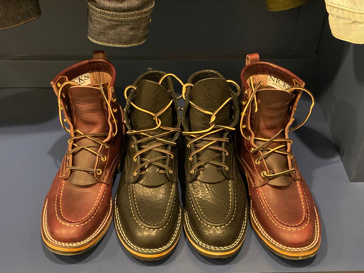 Photo by chris.8888 on March 19, 2025 of the Nicks x Parkhurst V3 in Horween Color 8 Cypress.