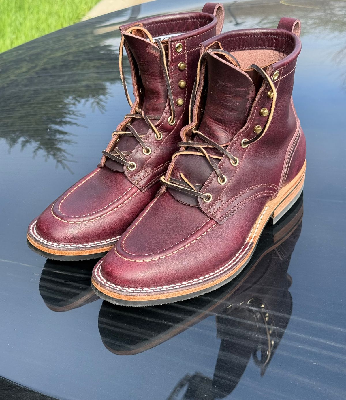 Photo by chris.8888 on April 16, 2026 of the Nicks x Parkhurst V3 in Horween Color 8 Cypress.