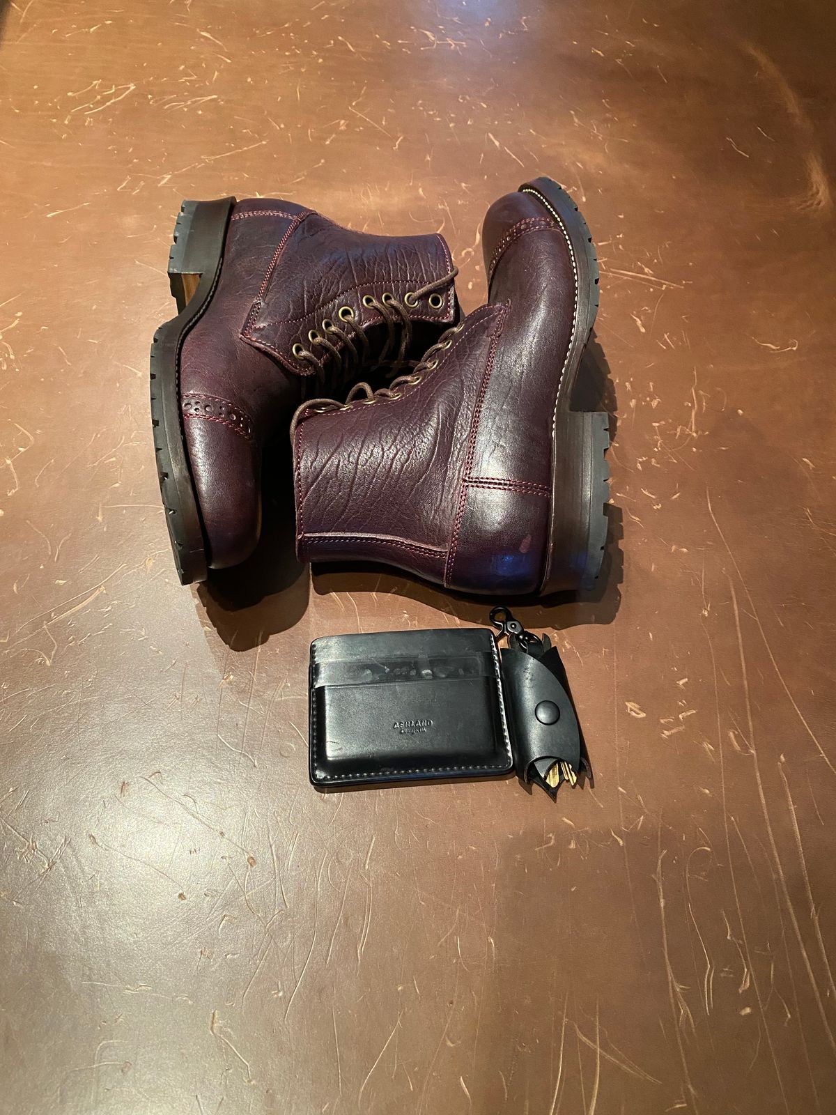 Photo by chris.8888 on June 26, 2025 of the Caswell Boot Company 1912 Russet Marching Shoe Reproduction in Horween Color 8 Aspen Horsefront.