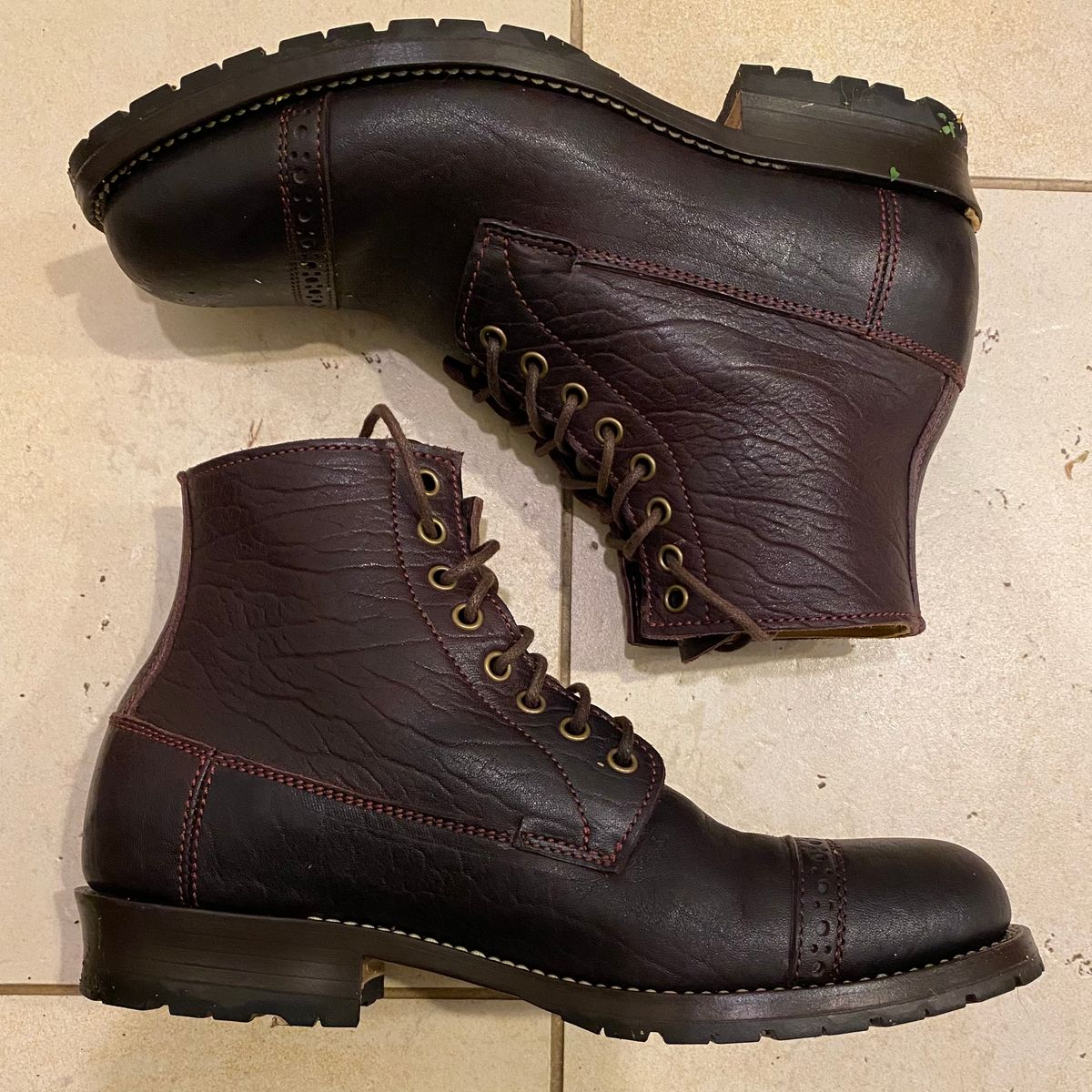 Photo by chris.8888 on July 6, 2025 of the Caswell Boot Company 1912 Russet Marching Shoe Reproduction in Horween Color 8 Aspen Horsefront.