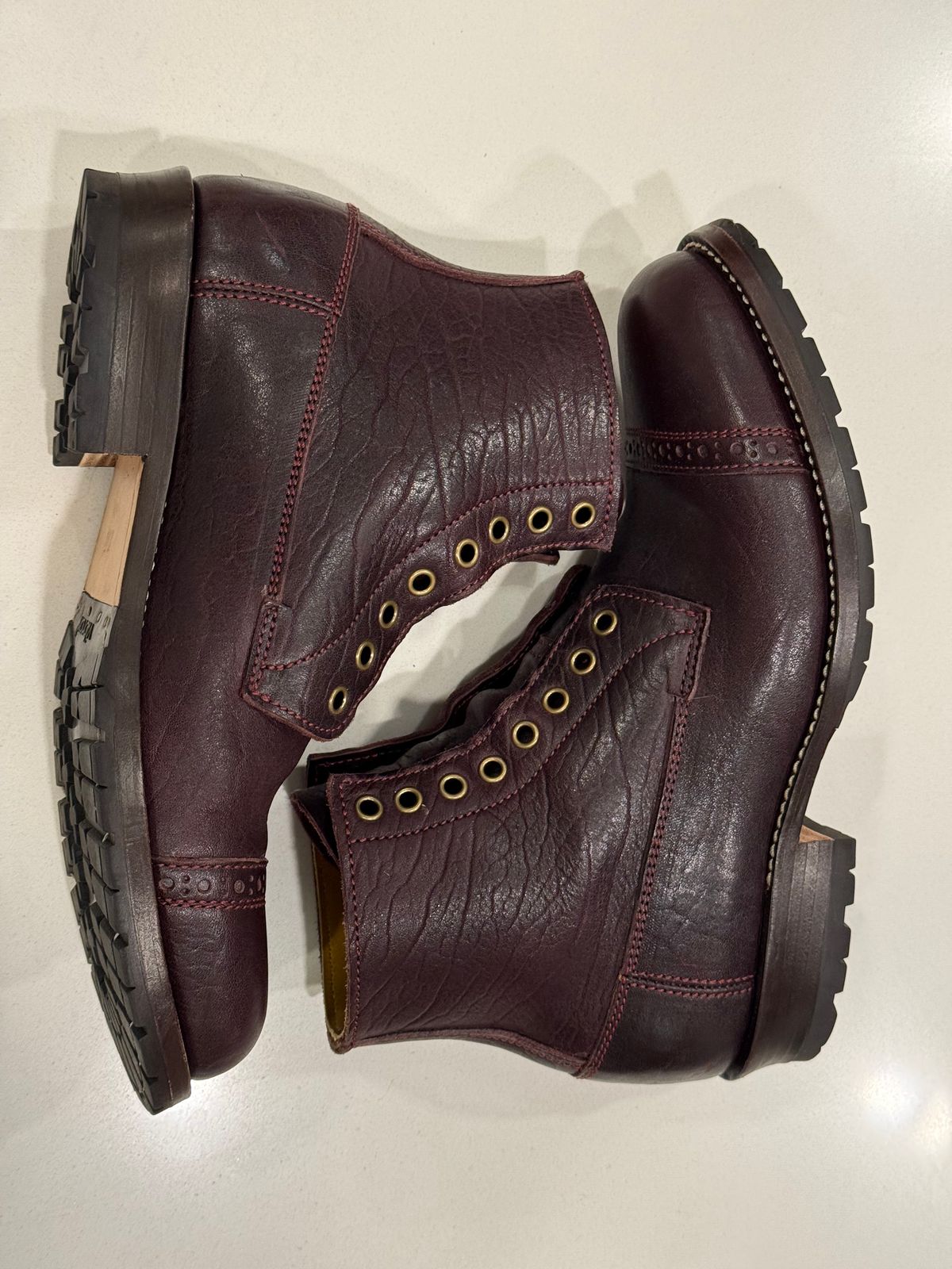 Photo by chris.8888 on September 14, 2025 of the Caswell Boot Company 1912 Russet Marching Shoe Reproduction in Horween Color 8 Aspen Horsefront.