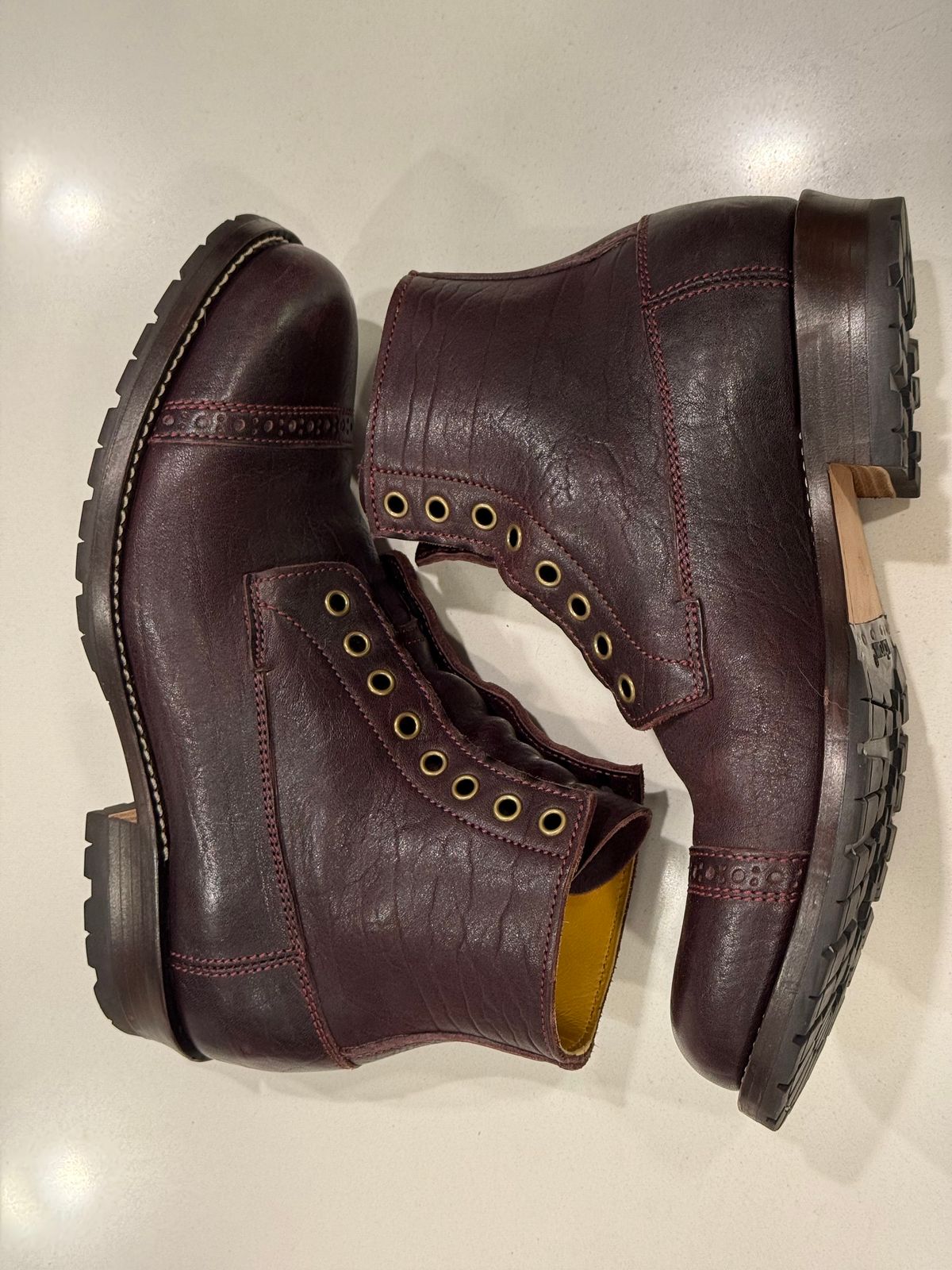 Photo by chris.8888 on September 14, 2025 of the Caswell Boot Company 1912 Russet Marching Shoe Reproduction in Horween Color 8 Aspen Horsefront.