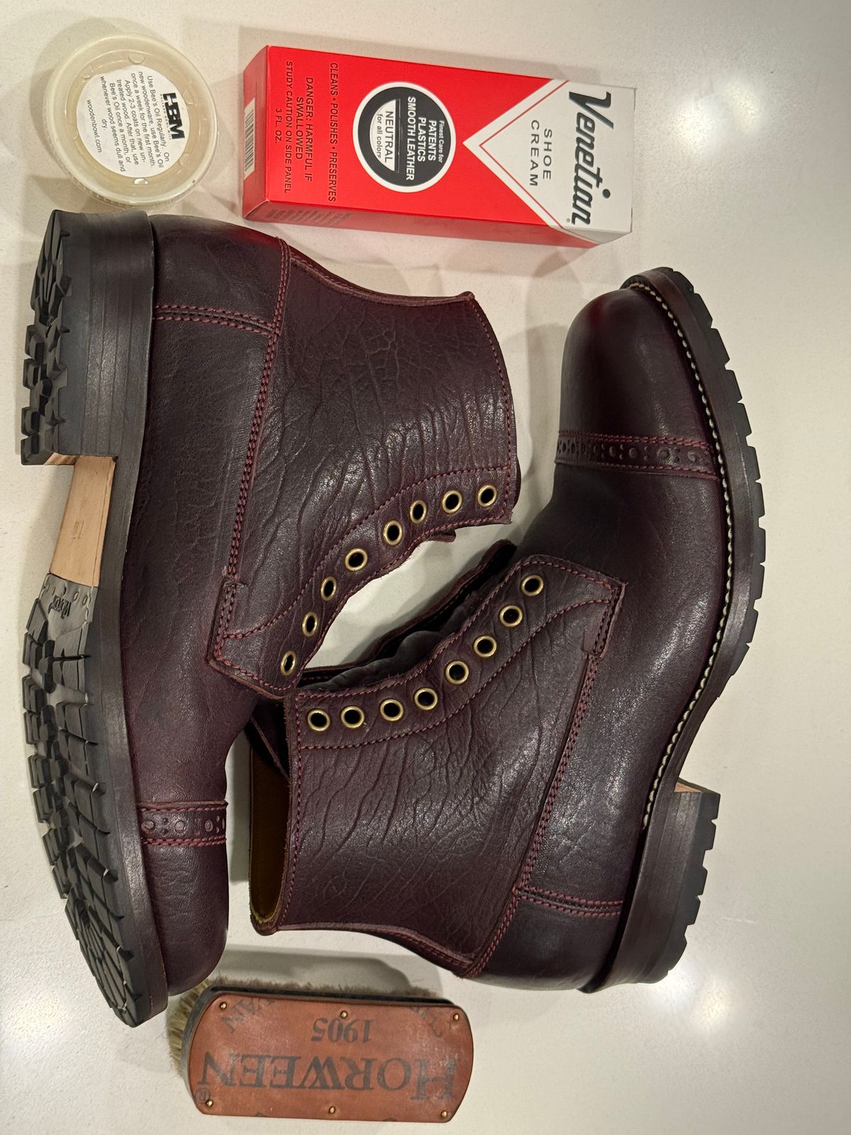 Photo by chris.8888 on September 14, 2025 of the Caswell Boot Company 1912 Russet Marching Shoe Reproduction in Horween Color 8 Aspen Horsefront.