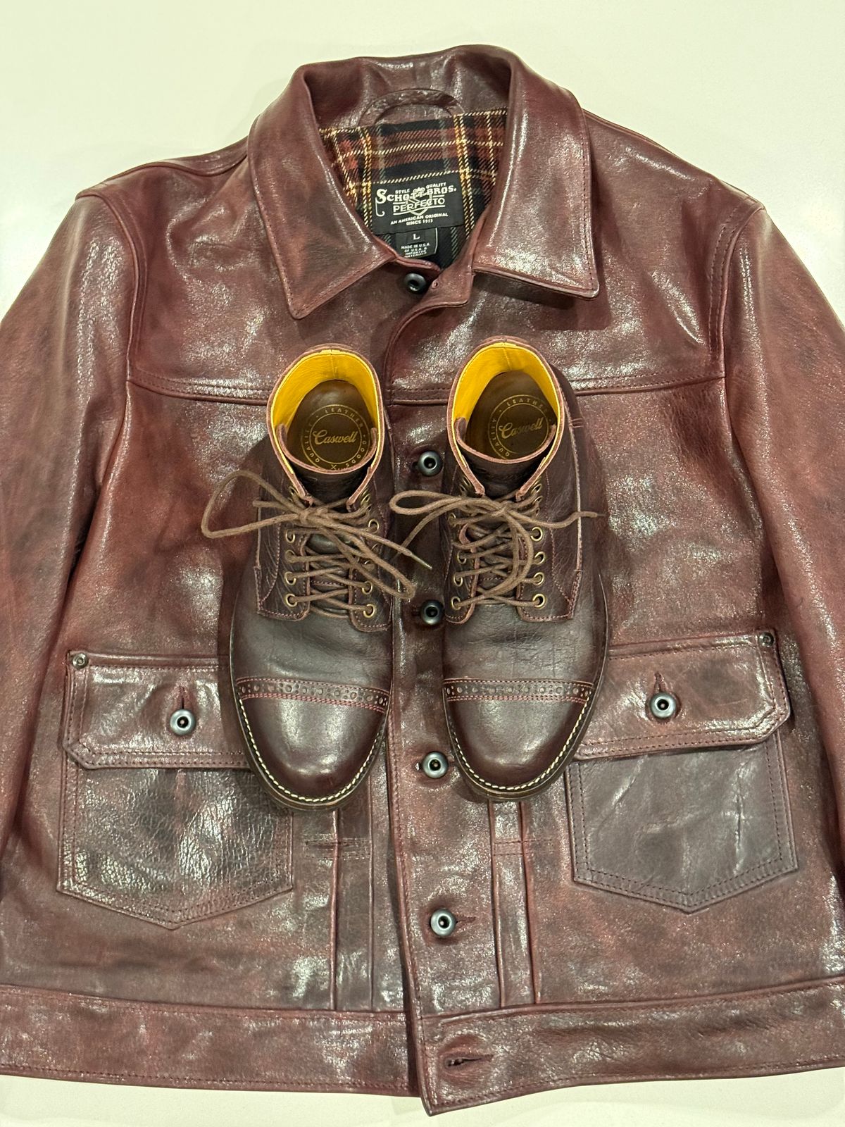 Photo by chris.8888 on February 28, 2026 of the Caswell Boot Company 1912 Russet Marching Shoe Reproduction in Horween Color 8 Aspen Horsefront.