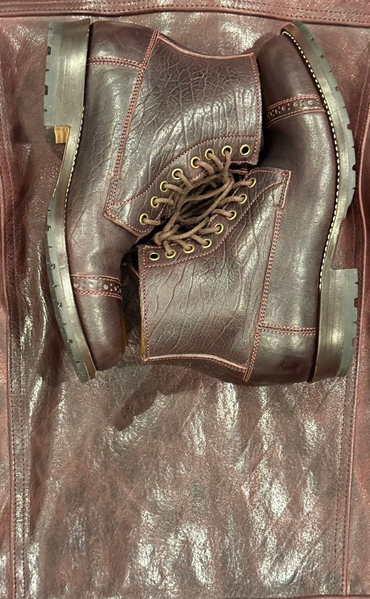 Photo by chris.8888 on February 28, 2026 of the Caswell Boot Company 1912 Russet Marching Shoe Reproduction in Horween Color 8 Aspen Horsefront.