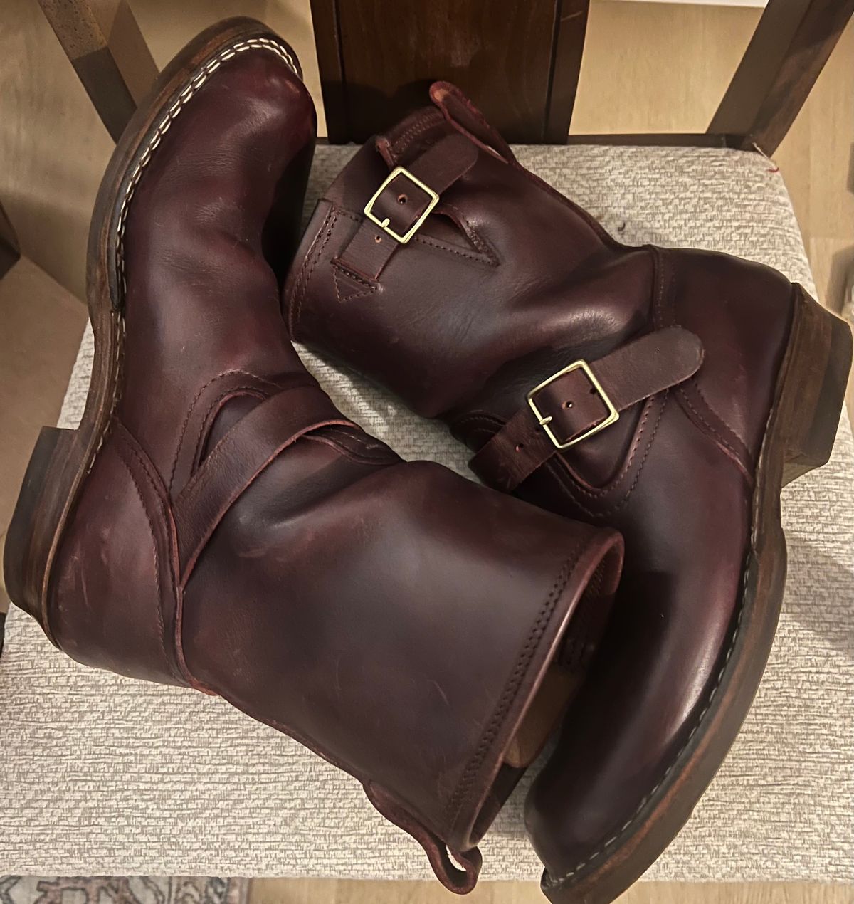 Photo by dawgdad22 on March 6, 2026 of the Nicks StationMaster in Horween Oxblood Chromexcel.