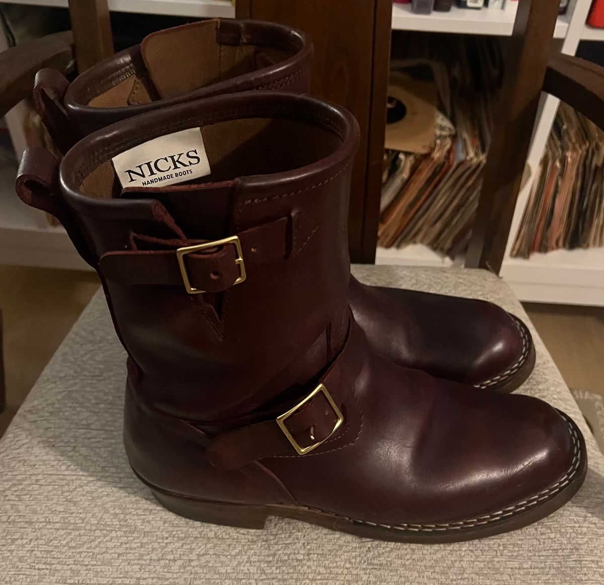 Photo by dawgdad22 on March 6, 2026 of the Nicks StationMaster in Horween Oxblood Chromexcel.