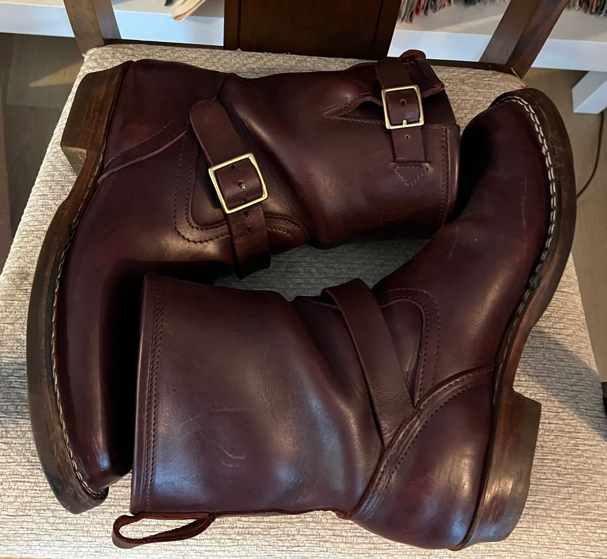 Photo by dawgdad22 on April 5, 2026 of the Nicks StationMaster in Horween Oxblood Chromexcel.