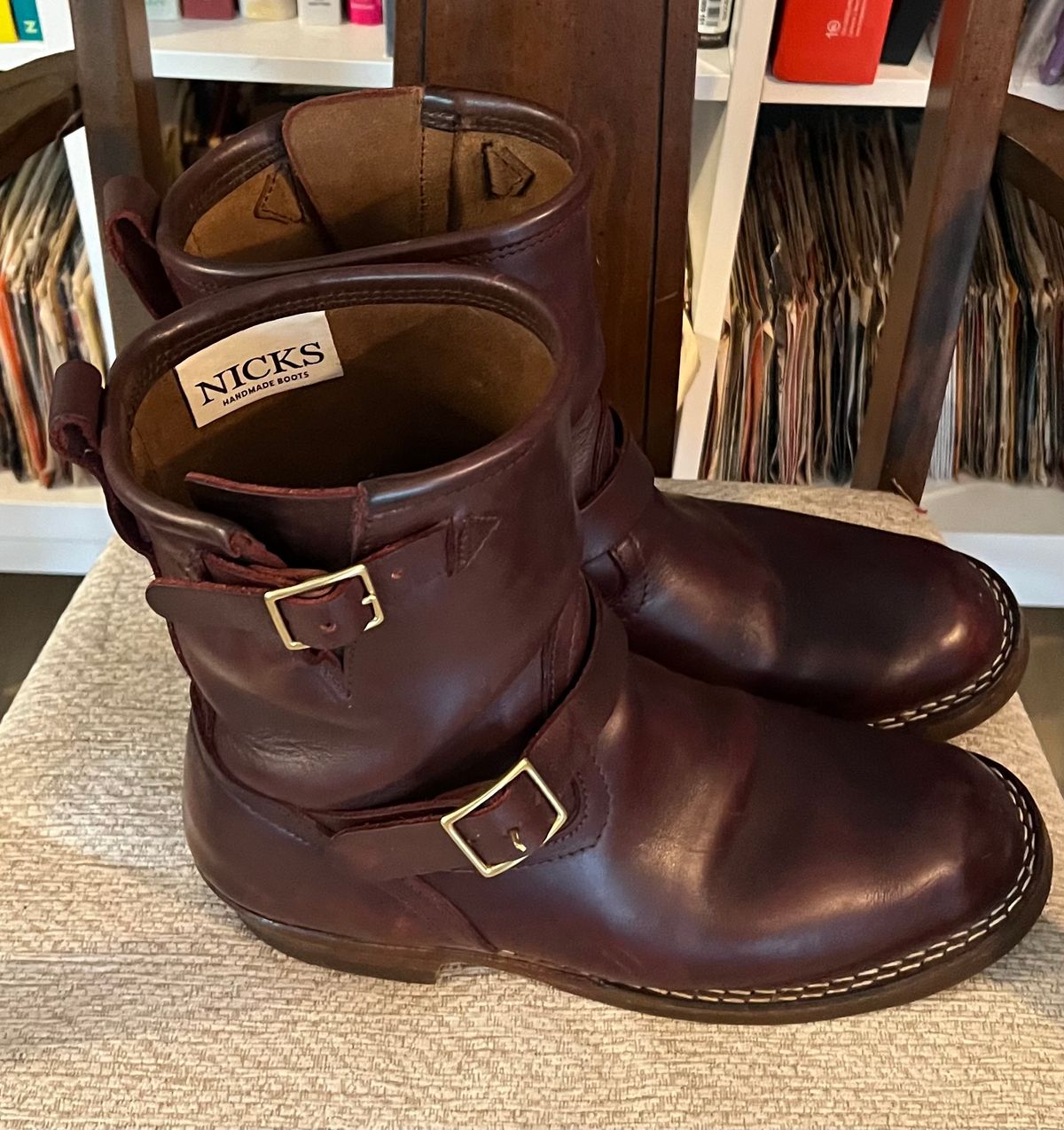 Photo by dawgdad22 on April 5, 2026 of the Nicks StationMaster in Horween Oxblood Chromexcel.