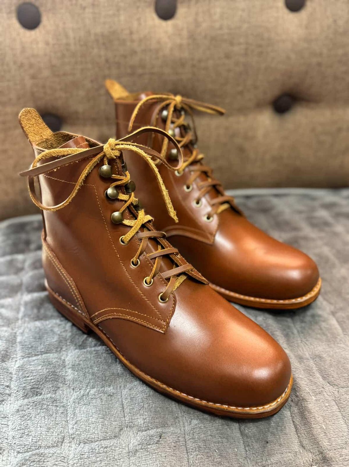 Photo by Joaoie on October 15, 2025 of the Spades Philippines Custom Model in Unknown Leather.