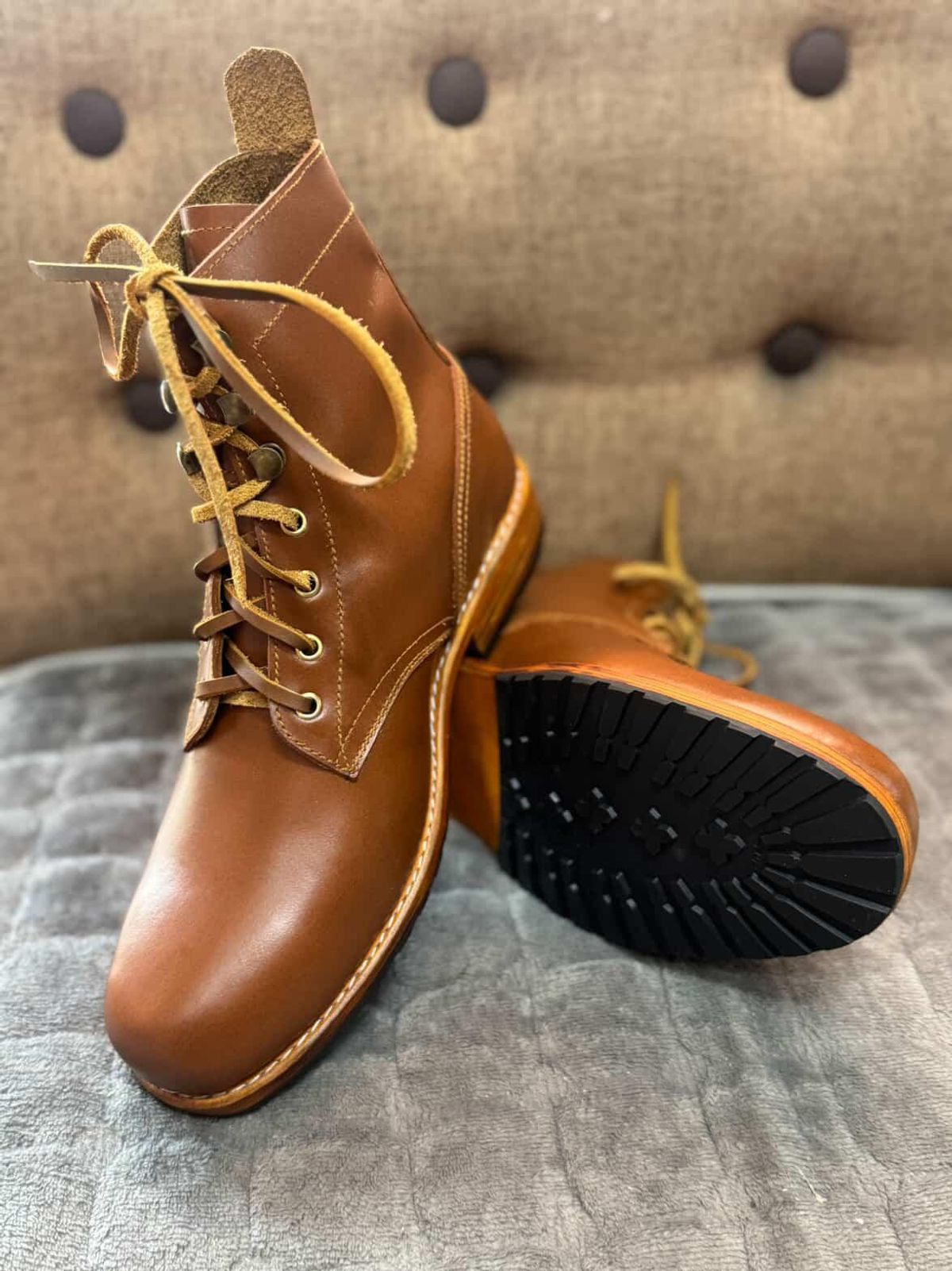 Photo by Joaoie on October 15, 2025 of the Spades Philippines Custom Model in Unknown Leather.