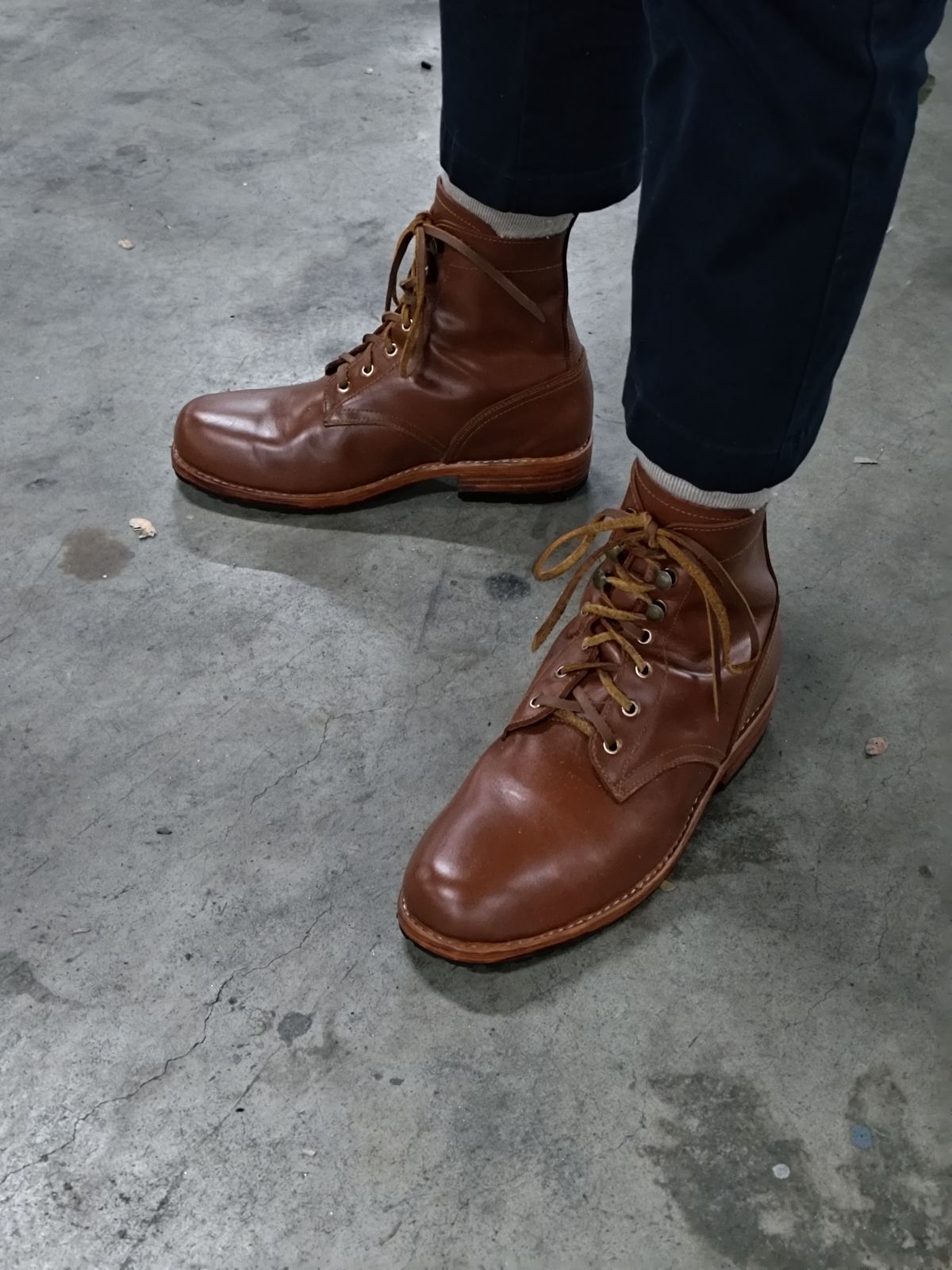 Photo by Joaoie on October 16, 2025 of the Spades Philippines Custom Model in Unknown Leather.