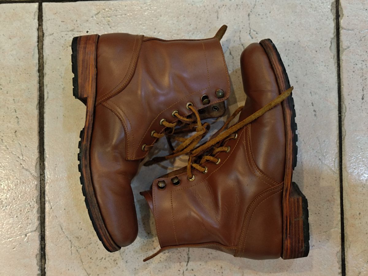 Photo by Joaoie on November 1, 2025 of the Spades Philippines Custom Model in Unknown Leather.