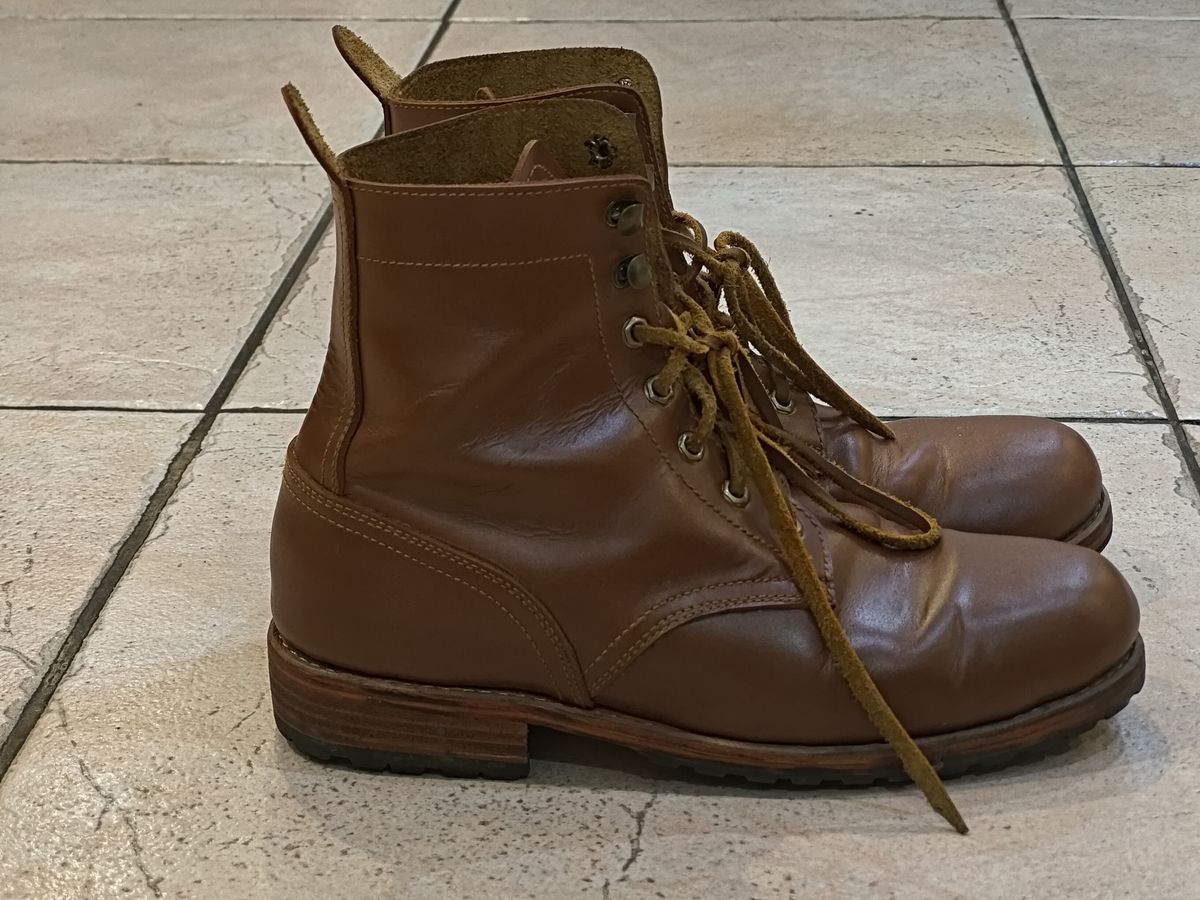 Photo by Joaoie on November 1, 2025 of the Spades Philippines Custom Model in Unknown Leather.