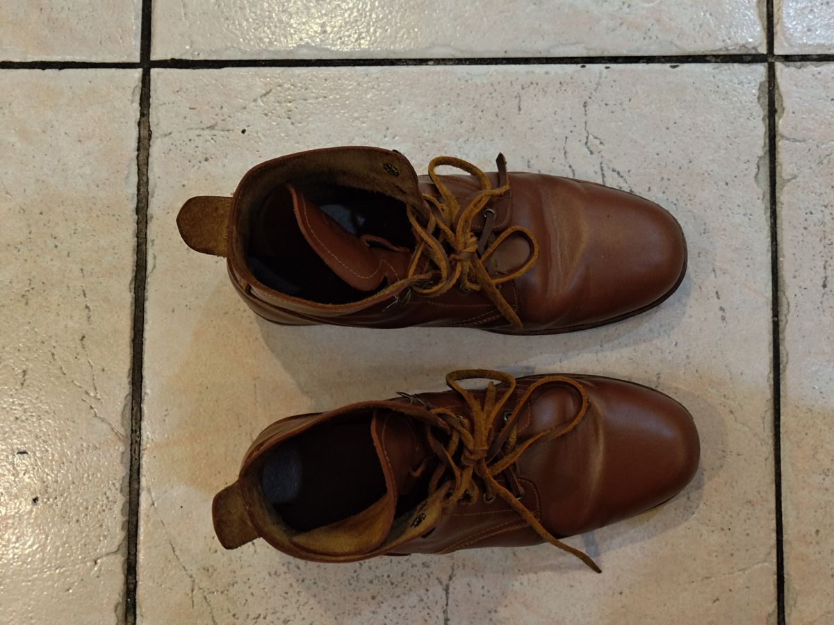 Photo by Joaoie on November 1, 2025 of the Spades Philippines Custom Model in Unknown Leather.