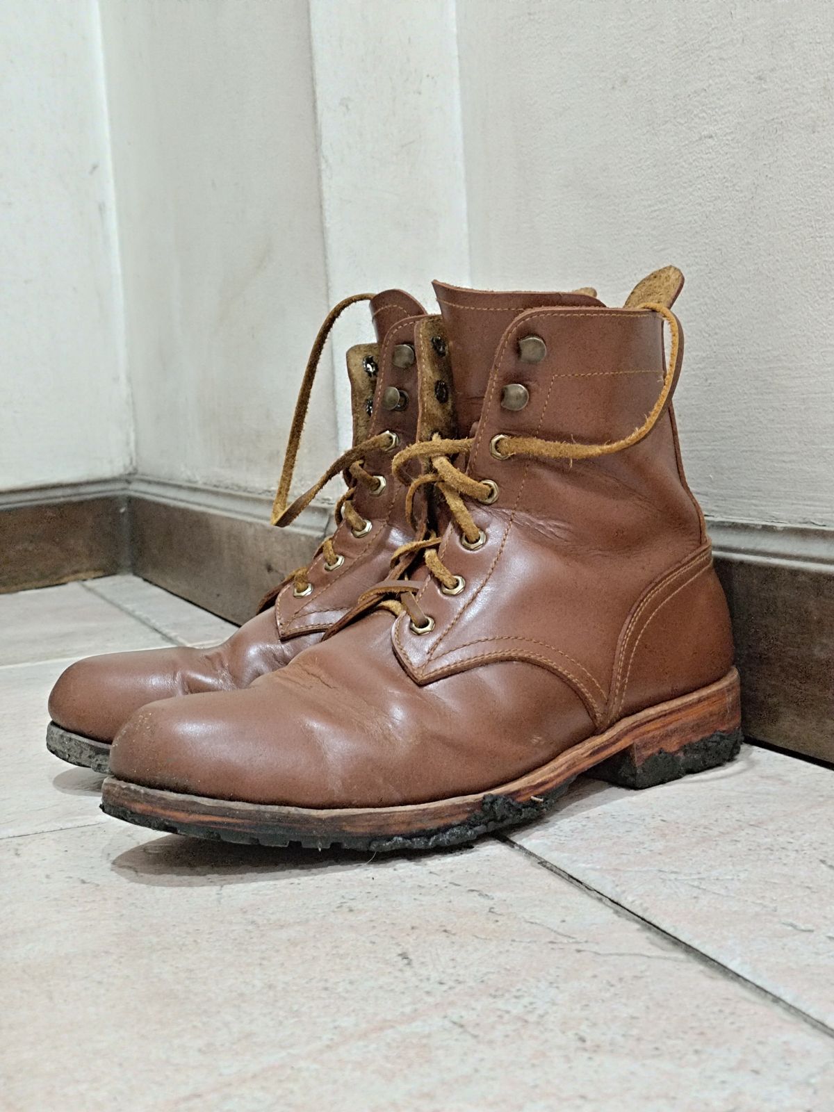 Photo by Joaoie on November 10, 2025 of the Spades Philippines Custom Model in Unknown Leather.