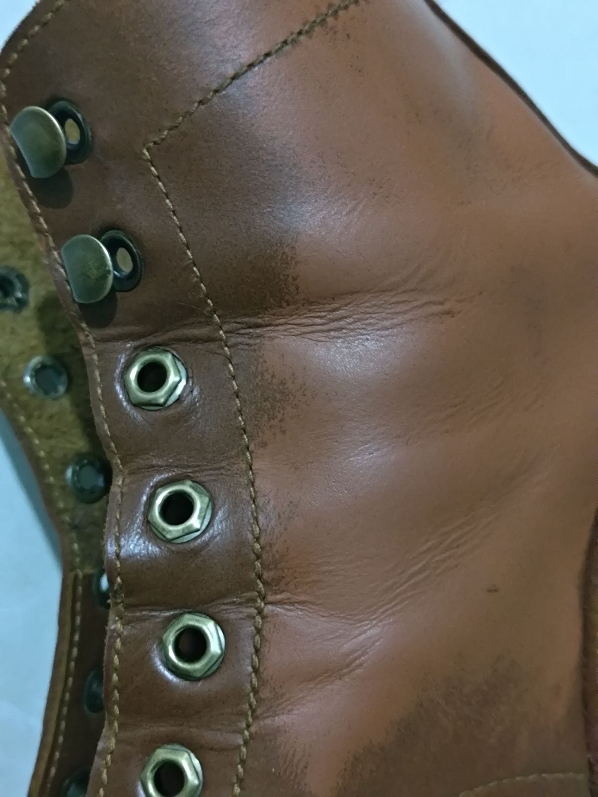 Photo by Joaoie on December 3, 2025 of the Spades Philippines Custom Model in Unknown Leather.