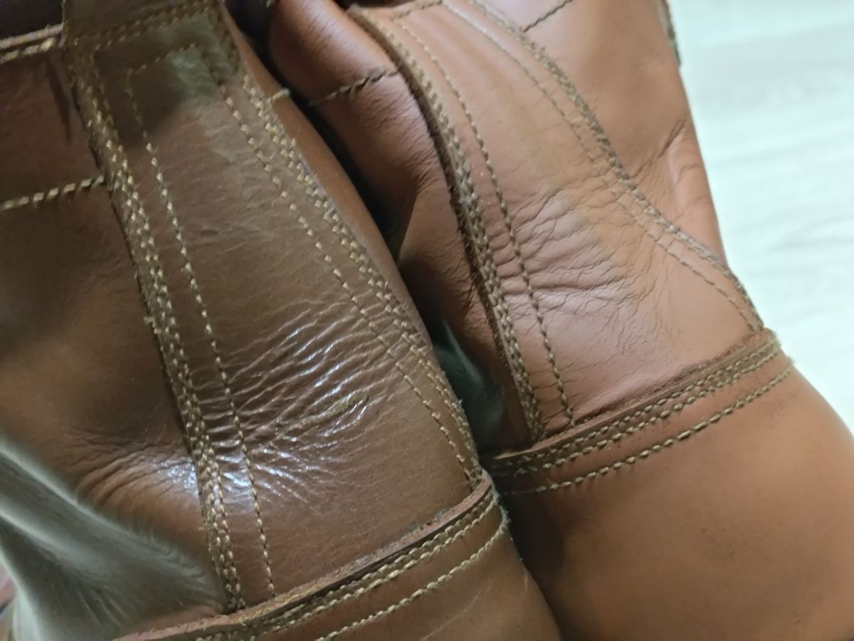 Photo by Joaoie on December 3, 2025 of the Spades Philippines Custom Model in Unknown Leather.