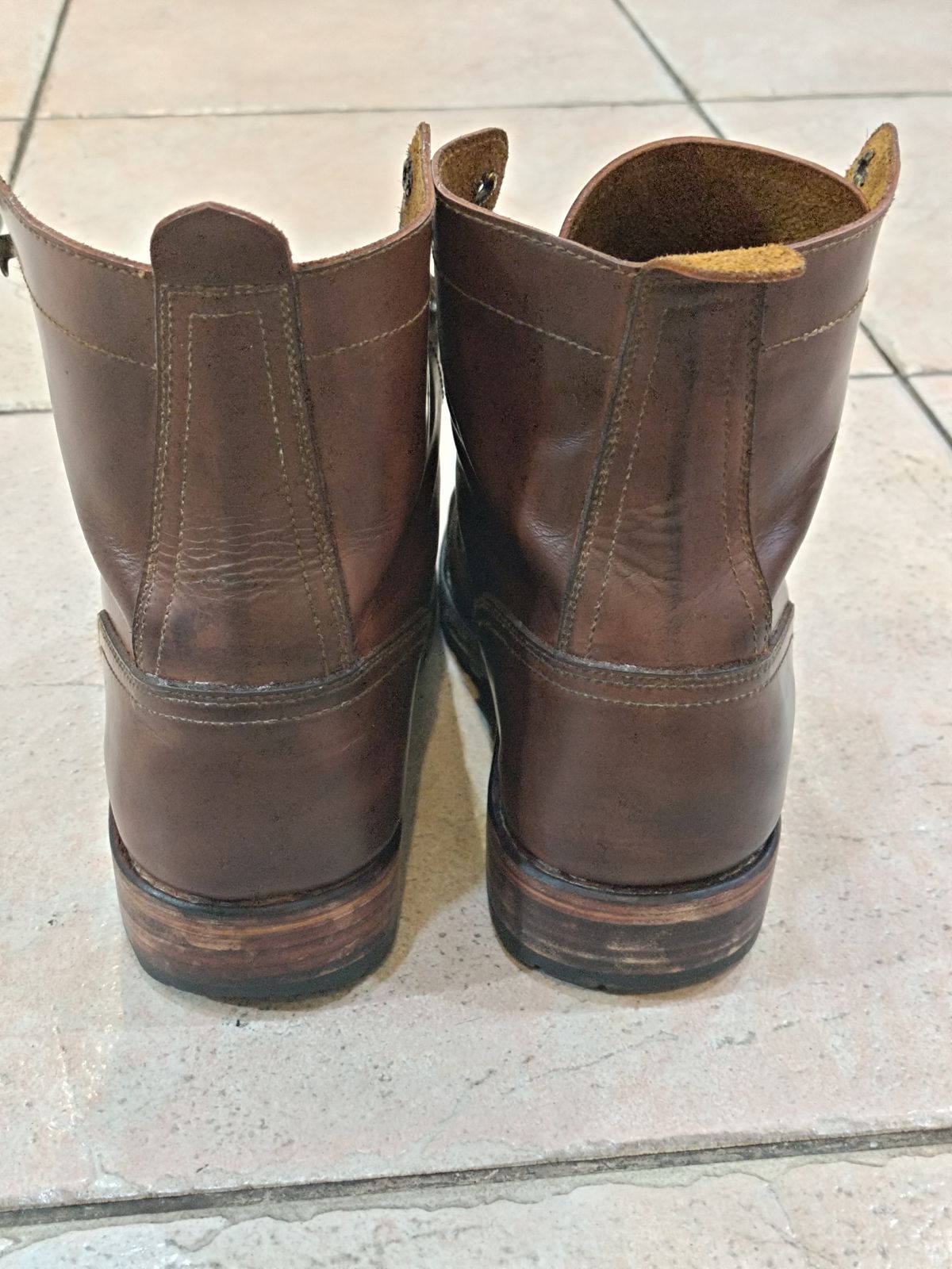 Photo by Joaoie on December 4, 2025 of the Spades Philippines Custom Model in Unknown Leather.