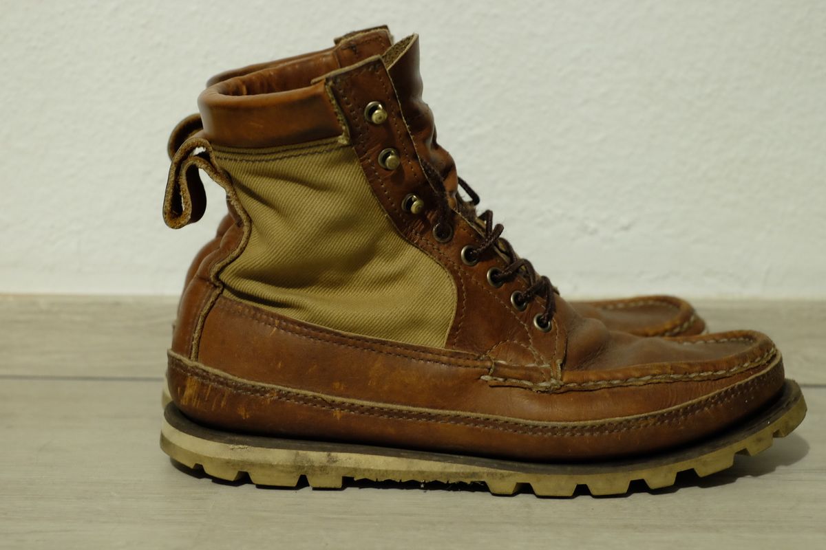 Photo by Blue on October 5, 2025 of the Russell Moccasin Co. Joe's PH in Walnut Timberjack.