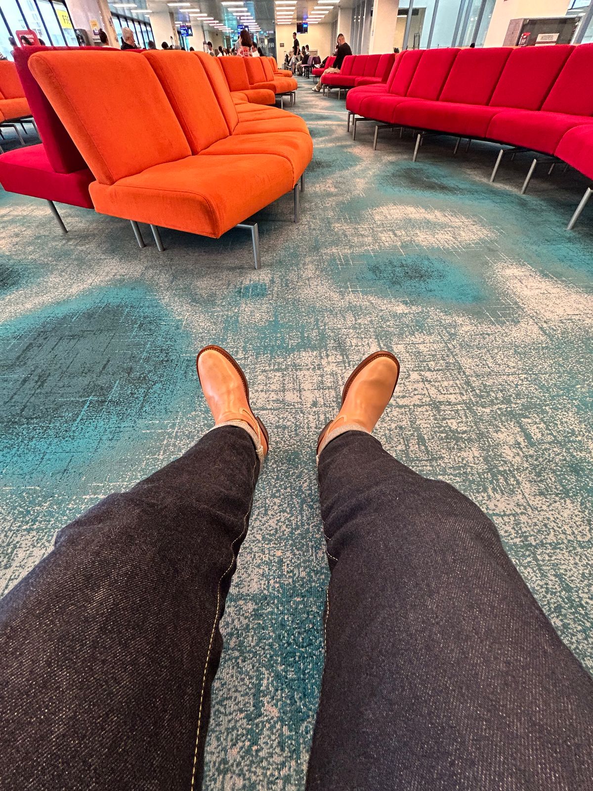 Photo by jeffkhlow8 on April 27, 2026 of the Willie's Handmade Boots Engineer Boot in Maryam Natural Horsebutt.