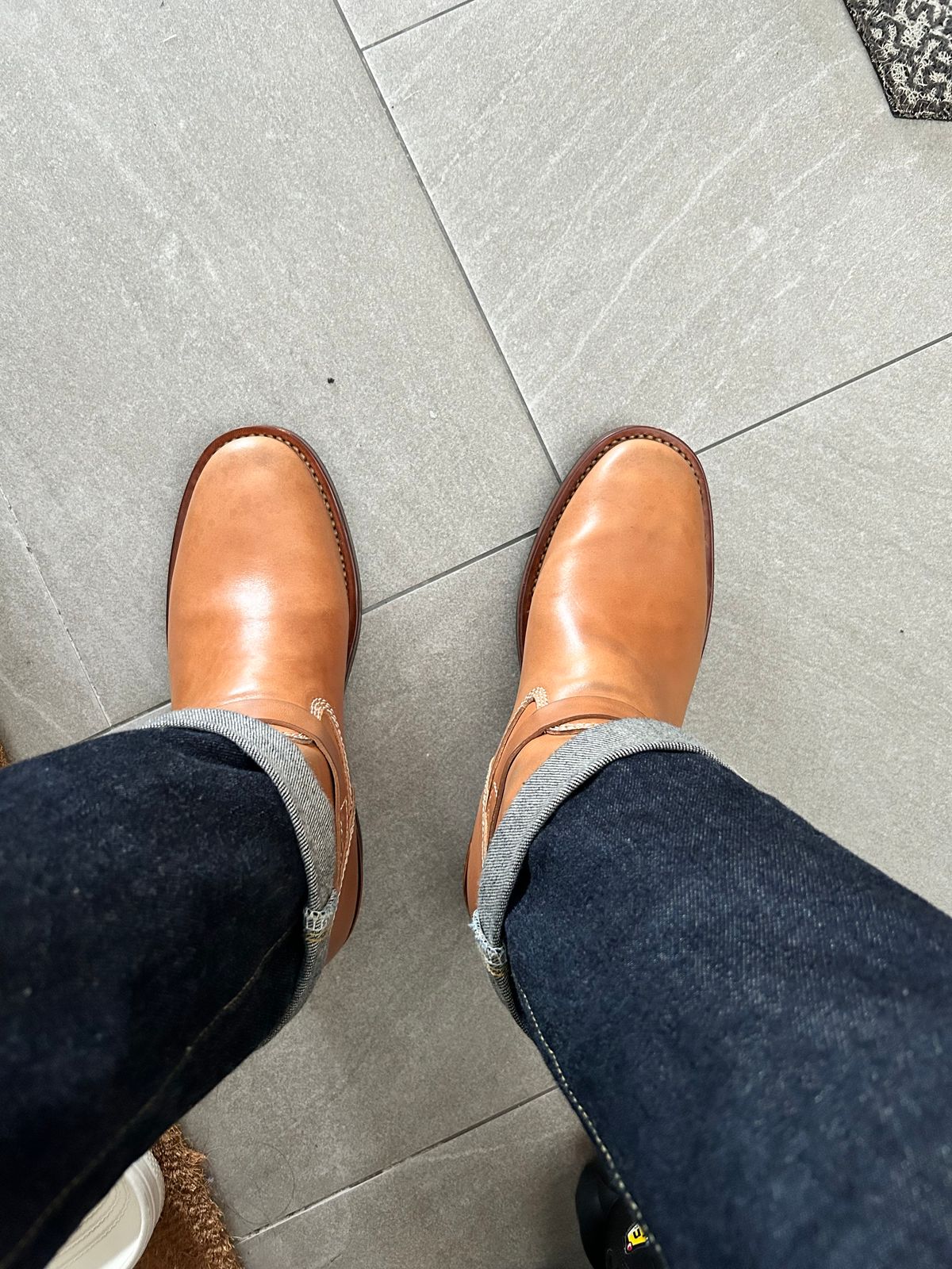 Photo by IronPatina on May 2, 2026 of the Willie's Handmade Boots Engineer Boot in Maryam Natural Horsebutt.