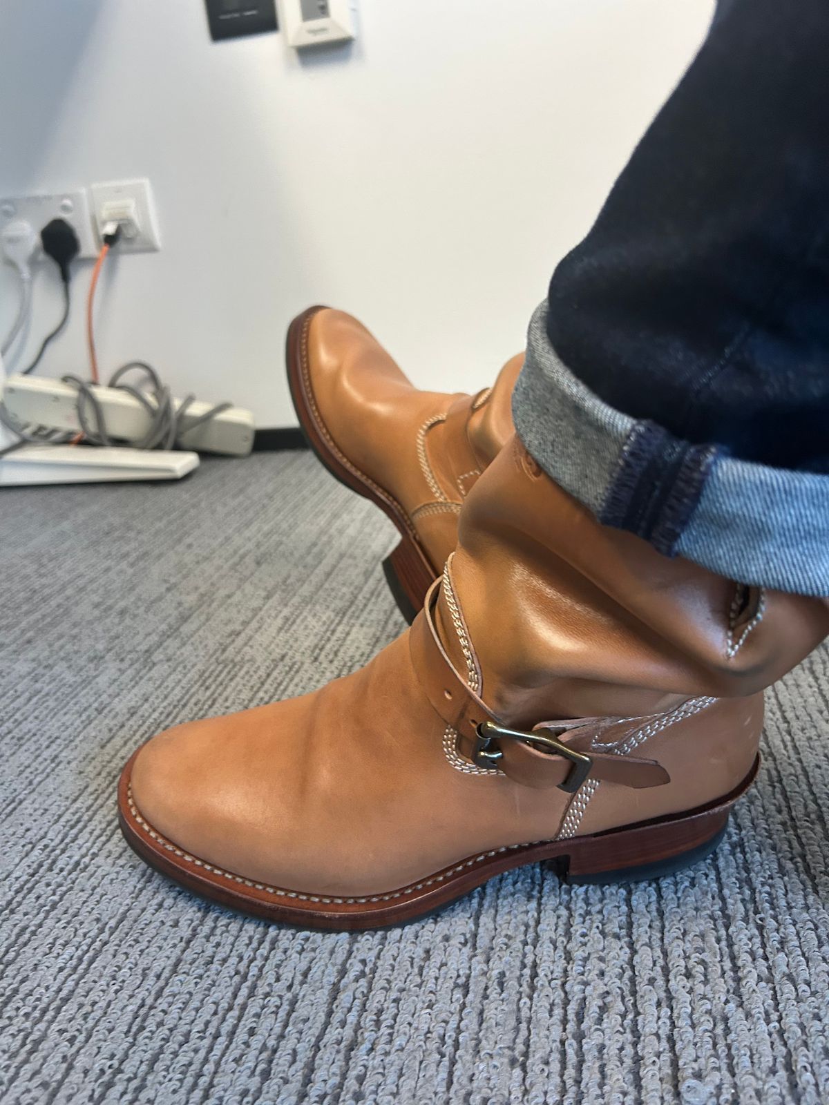Photo by IronPatina on May 15, 2026 of the Willie's Handmade Boots Engineer Boot in Maryam Natural Horsebutt.
