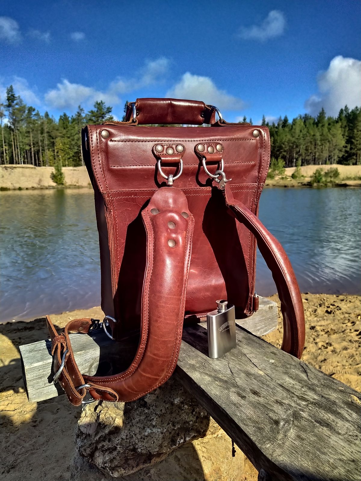 Photo by marlborophotographer on September 19, 2024 of the Saddleback Leather Squared Leather Backpack a.k.a. The Tank in Full Grain Leather.