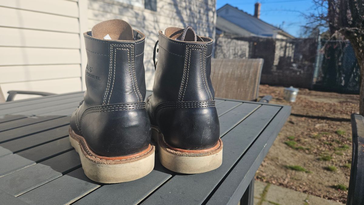 Photo by cjelliott on January 27, 2025 of the White's Perry 6" Select in Seidel Black Double Shot.