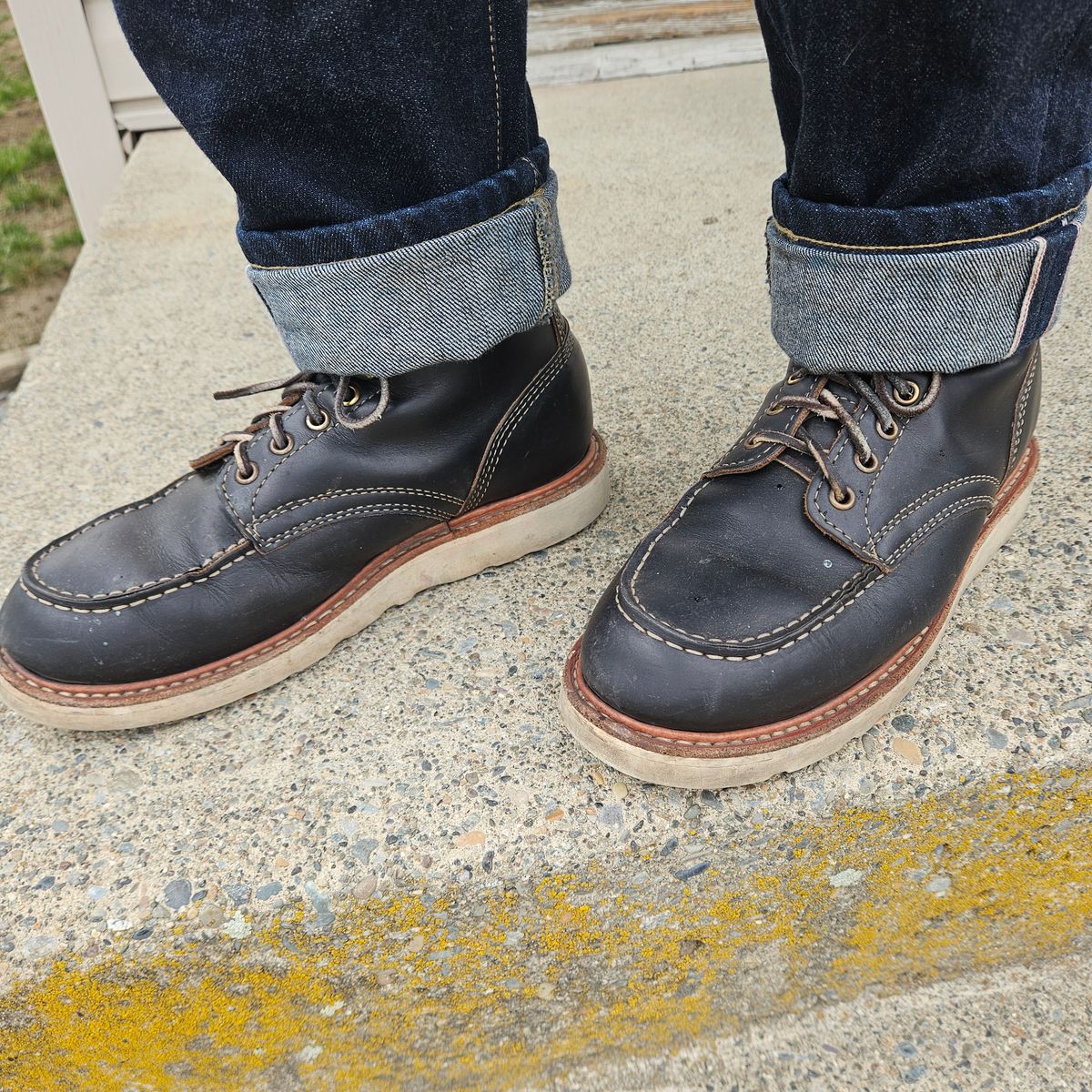 Photo by cjelliott on March 20, 2025 of the White's Perry 6" Select in Seidel Black Double Shot.