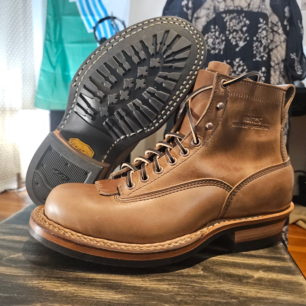 Photo by cjelliott on December 23, 2025 of the White's 350 Cutter in Horween Natural Chromexcel.