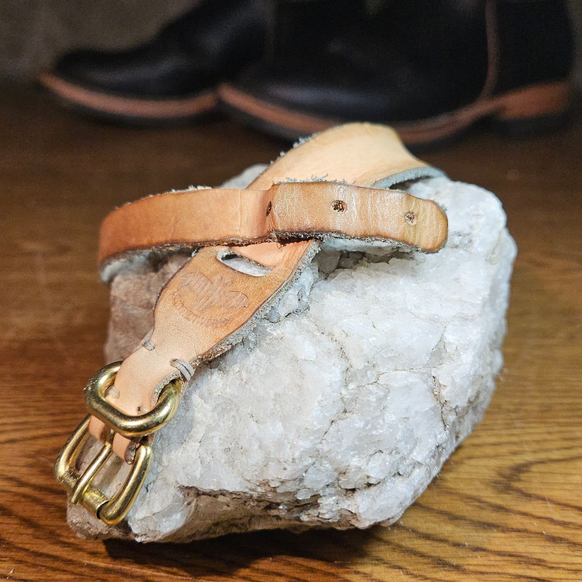 Photo by cjelliott on November 5, 2025 of the Harker Leatherworks Natty Veg Cuff in Unknown Natural Veg Tan.