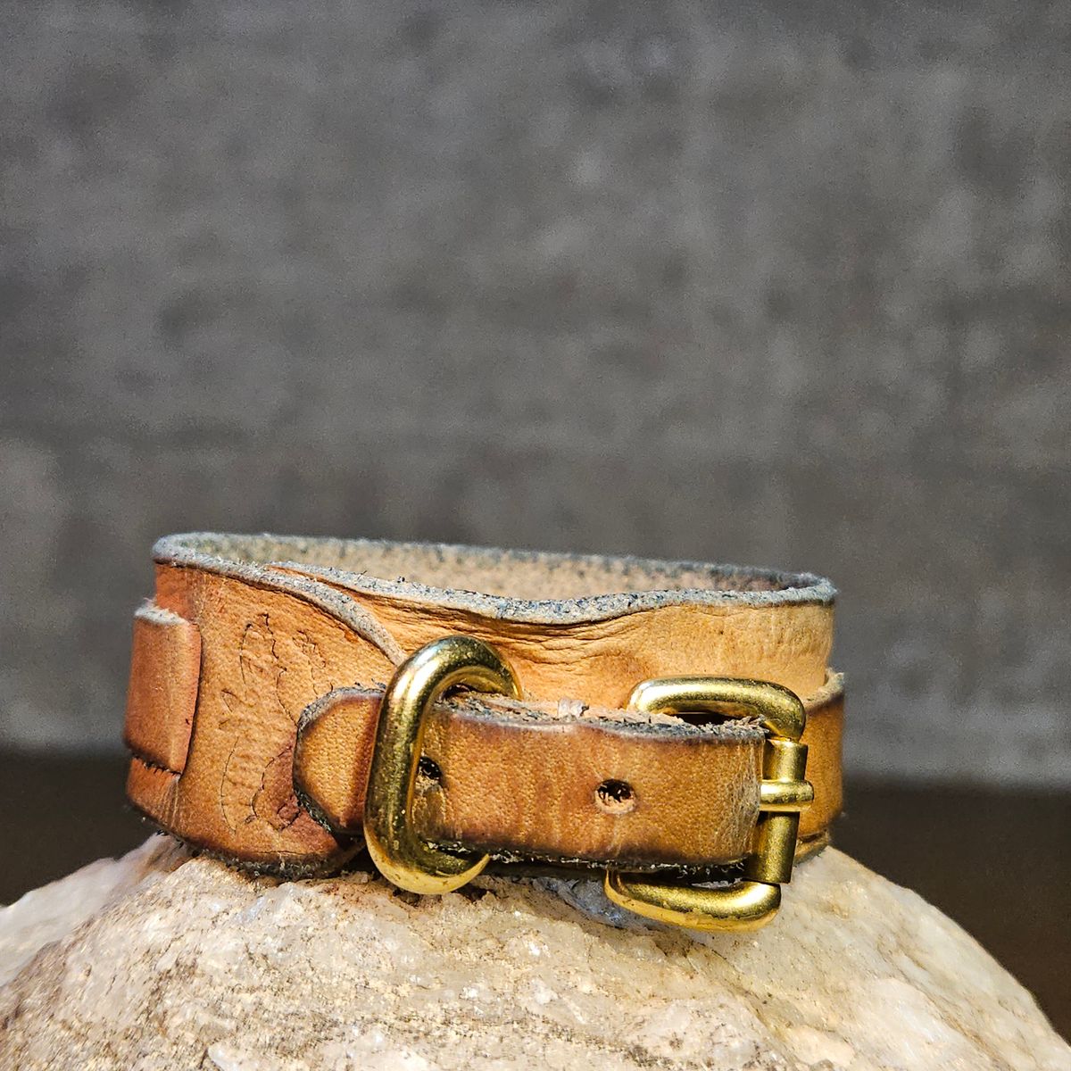 Photo by cjelliott on December 5, 2025 of the Harker Leatherworks Natty Veg Cuff in Unknown Natural Veg Tan.