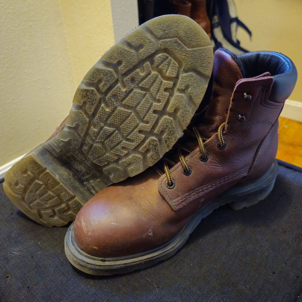 Photo by cjelliott on July 29, 2024 of the Red Wing Red Wing 606 in Red Wing Standard Brown.