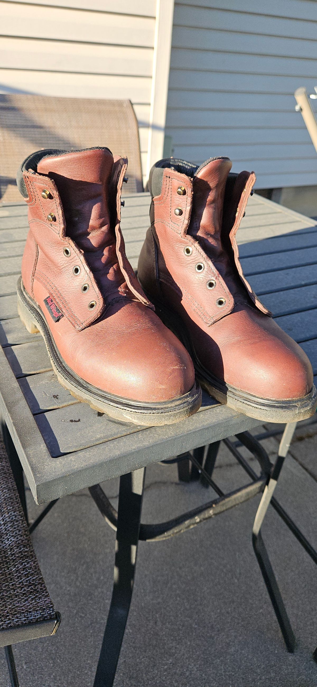 Photo by cjelliott on September 24, 2024 of the Red Wing Red Wing 606 in Red Wing Standard Brown.