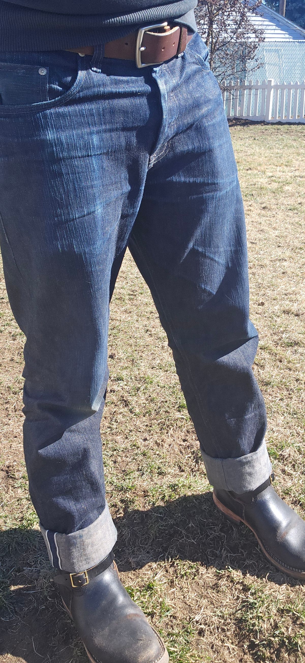 Photo by cjelliott on March 1, 2026 of the Naked And Famous Earthquake LHT - Weird Guy in 13.75 Left Hand Twill Slub.