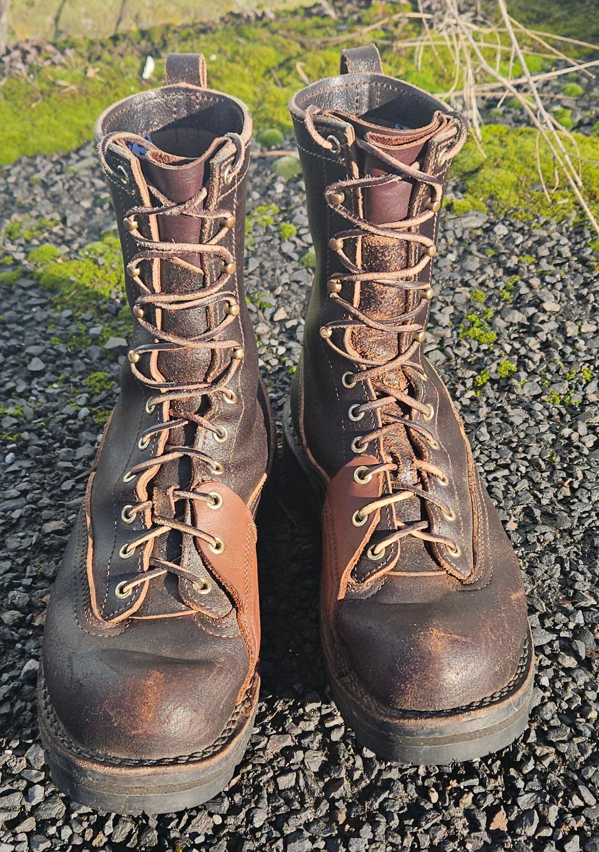 Photo by cjelliott on February 1, 2025 of the Nicks x Rose Anvil ND3 in Horween Brown Waxed Flesh & Seidel 1964 Brown.