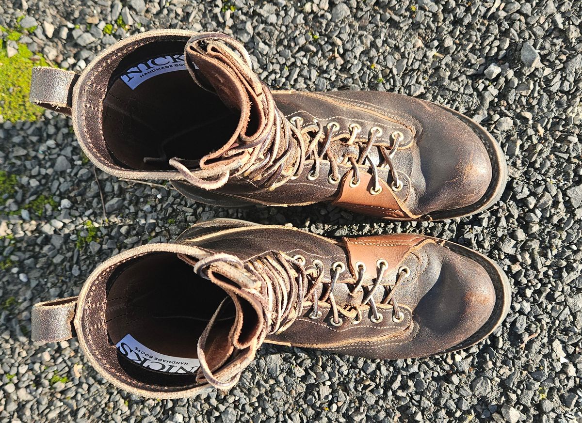 Photo by cjelliott on February 1, 2025 of the Nicks x Rose Anvil ND3 in Horween Brown Waxed Flesh & Seidel 1964 Brown.