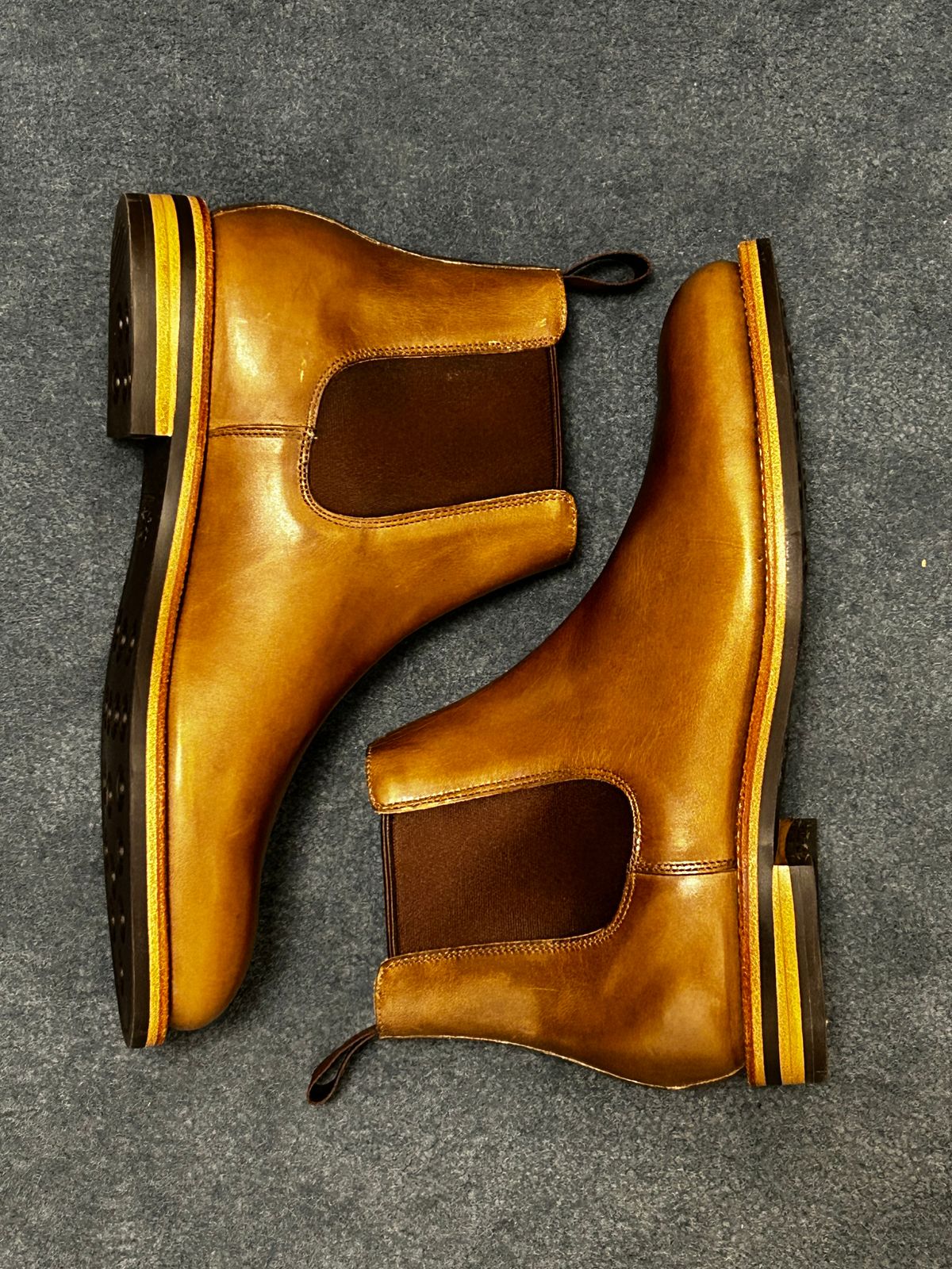 Photo by Patrick_I._Nas on October 1, 2025 of the Grant Stone Chelsea Boot in Horween Dune Chromexcel.
