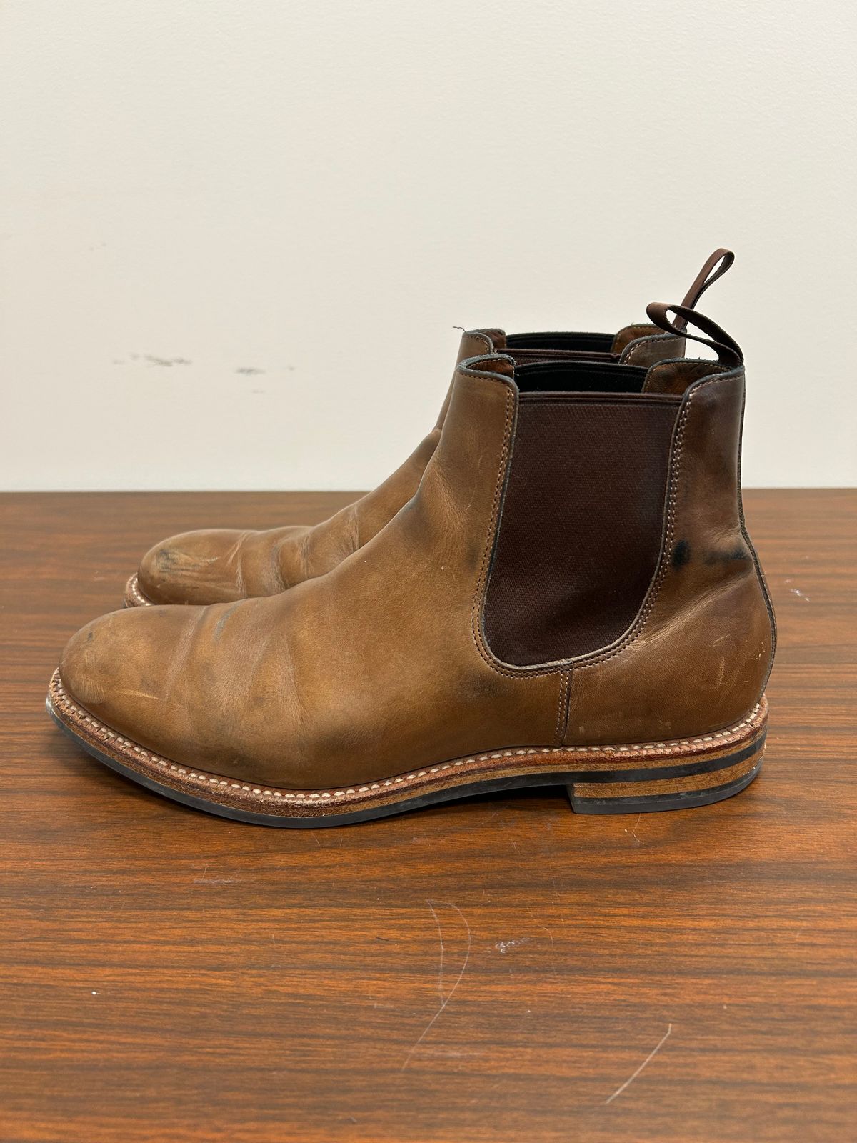 Photo by Patrick_I._Nas on November 2, 2025 of the Grant Stone Chelsea Boot in Horween Dune Chromexcel.